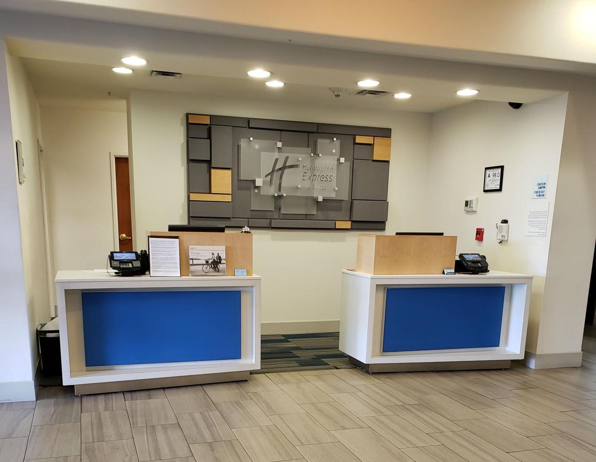 Holiday Inn Express Hotel & Suites Mount Airy By Ihg Exterior foto